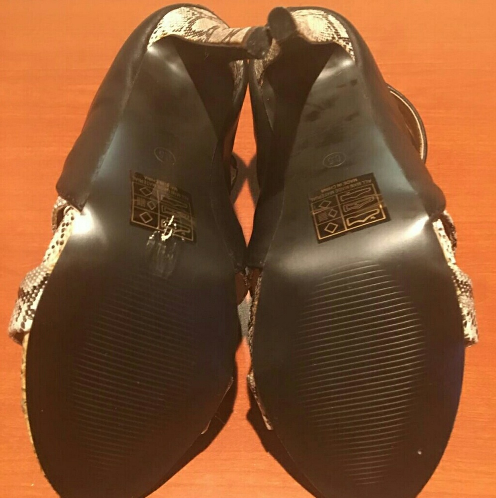 High heels - Picture 5 of 5